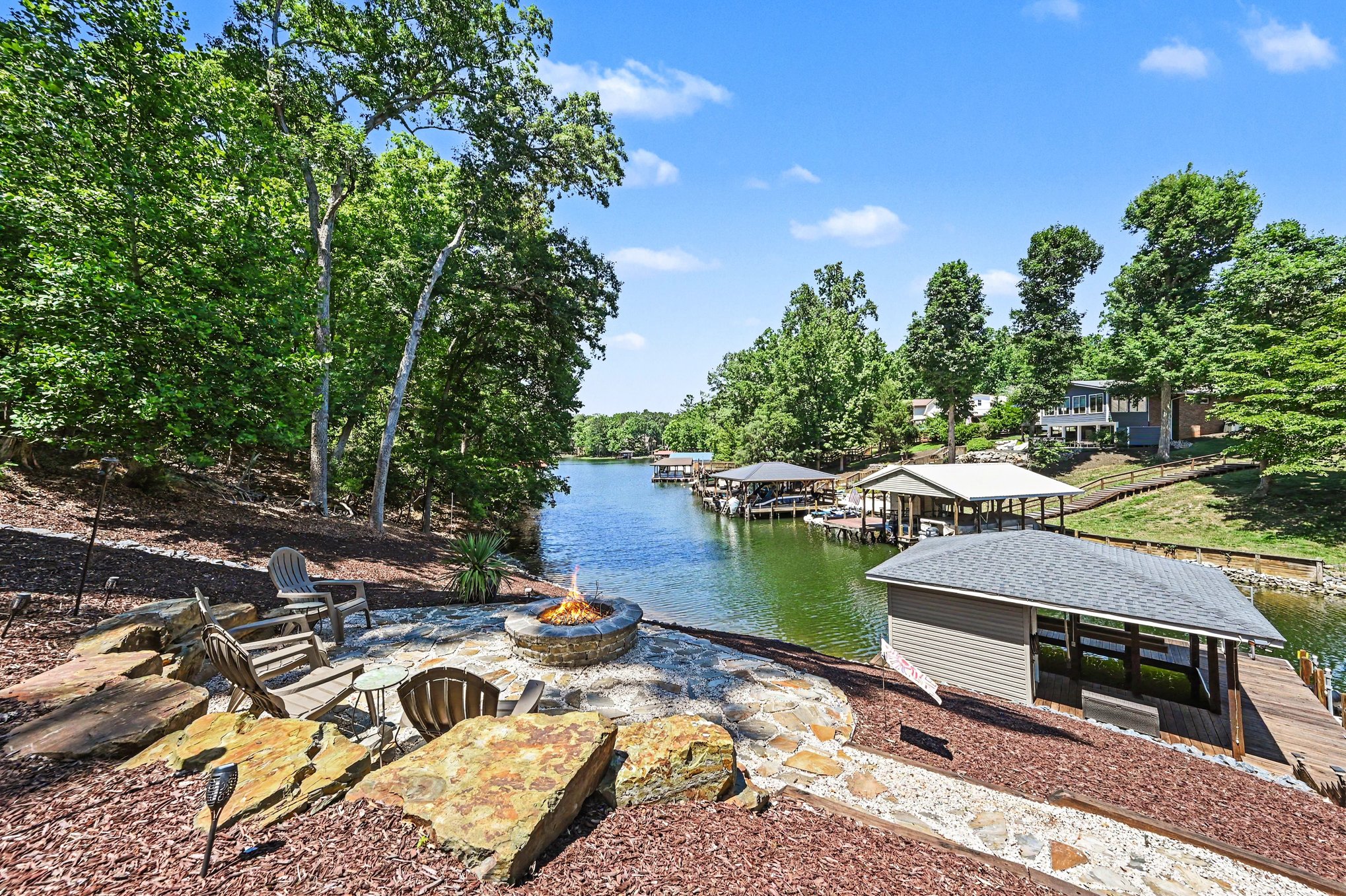 Lake lifestyle support image